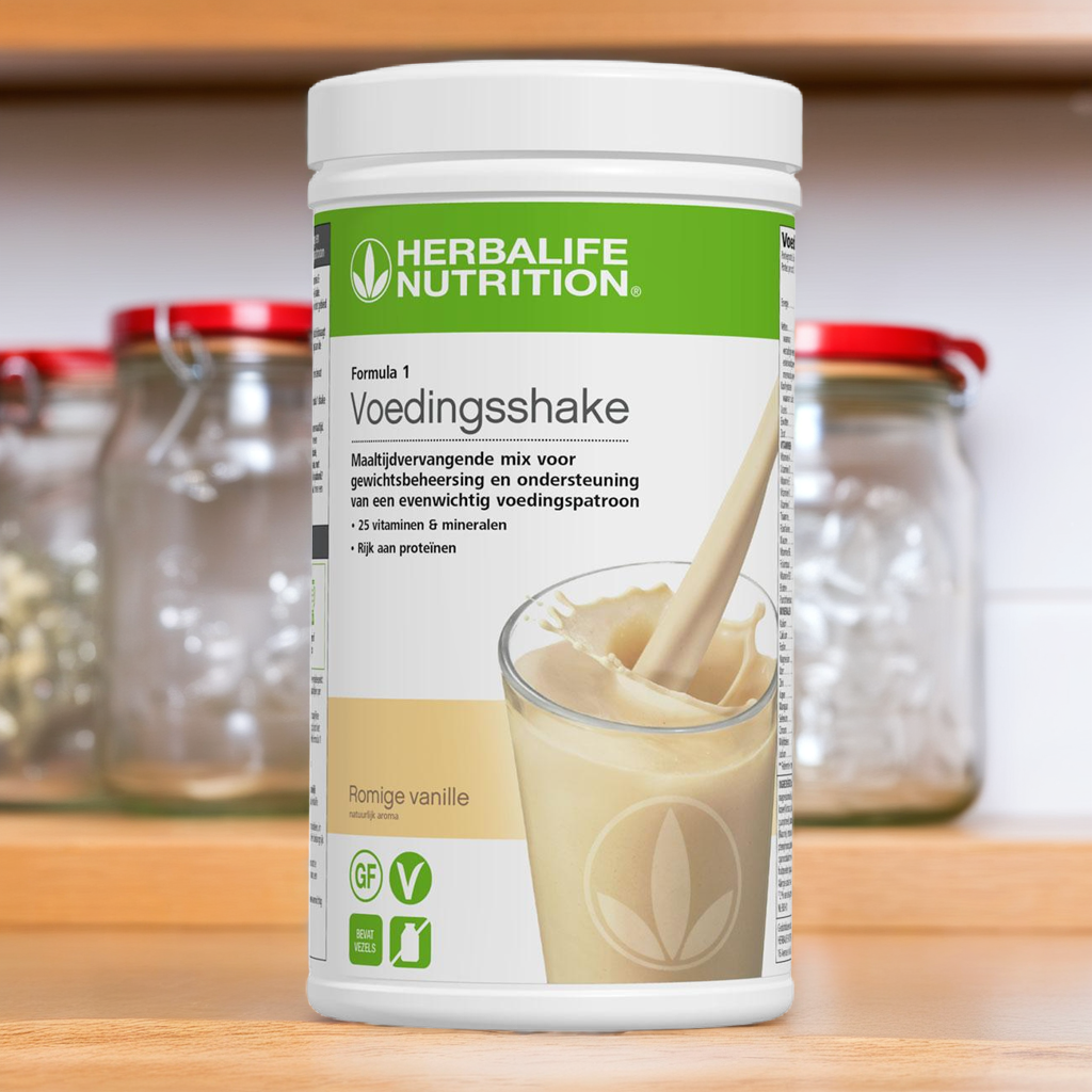 Originele Herbalife Formule 1 pot in een warme keukensetting